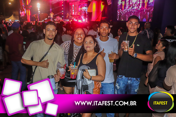 Álbum do evento Festa da Farinha dia 18